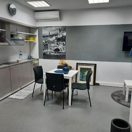 Oporto Grace City 2 Downtown ภายนอก รูปภาพ